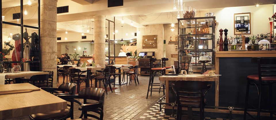 Wnętrze Cristina Ristorante & Pizzeria 5